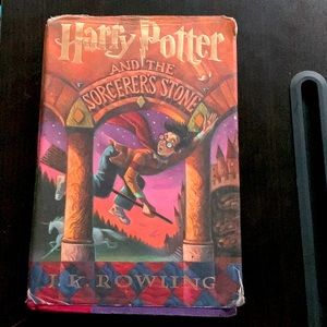 Harry Potter and the Sorcerer’s Stone Hard copy